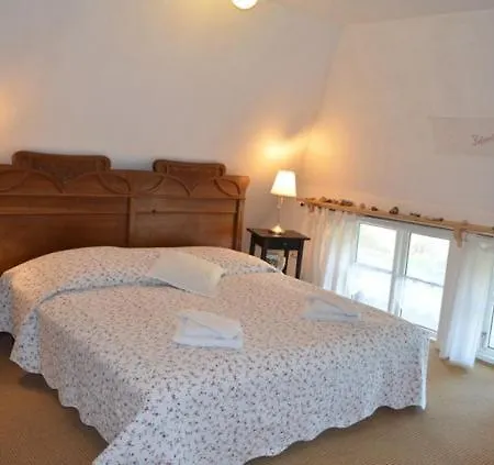 Apartament Reethaus Rosengarten Ruegen, Gegenueber Von Hiddensee