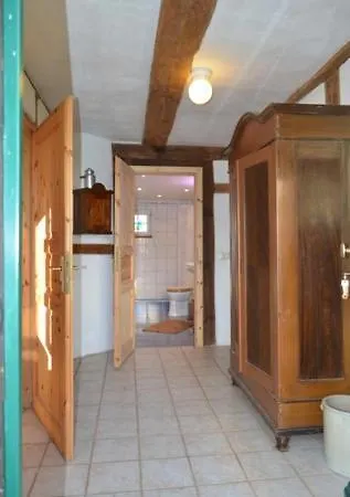 Reethaus Rosengarten Rügen, Gegenüber Von Hiddensee Apartamento Schaprode