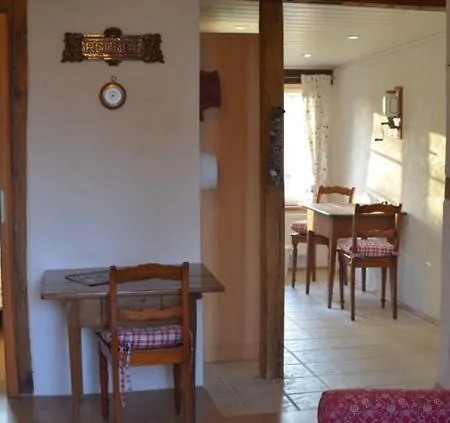 Reethaus Rosengarten Ruegen, Gegenueber Von Hiddensee Apartament *