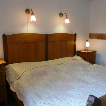 Reethaus Rosengarten Ruegen, Gegenueber Von Hiddensee Apartament