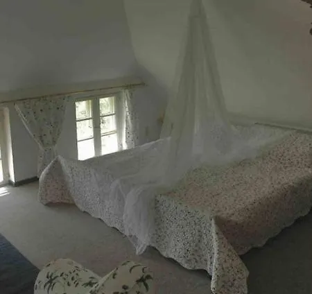 Reethaus Rosengarten Ruegen, Gegenueber Von Hiddensee Schaprode